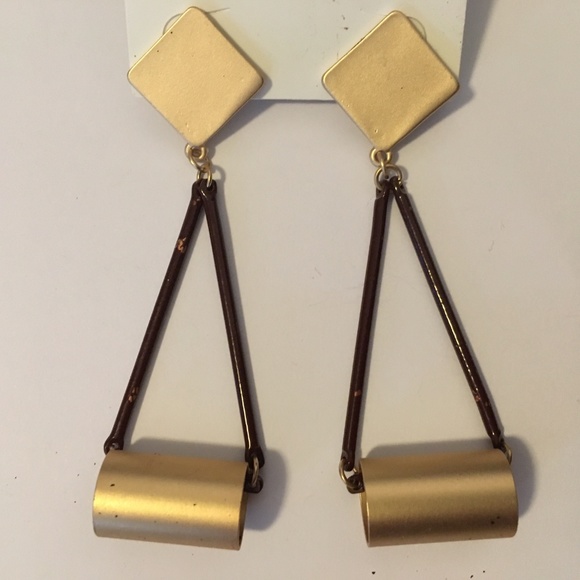 Mango Jewelry - MANGO Gold Tone Geometric Dangle Earrings